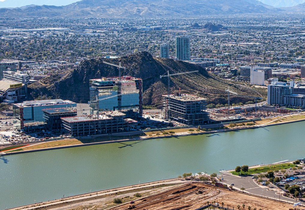 Here’s How Many Jobs and Capital Investment Arizona Gained From The Golden State in The Last 8 Years